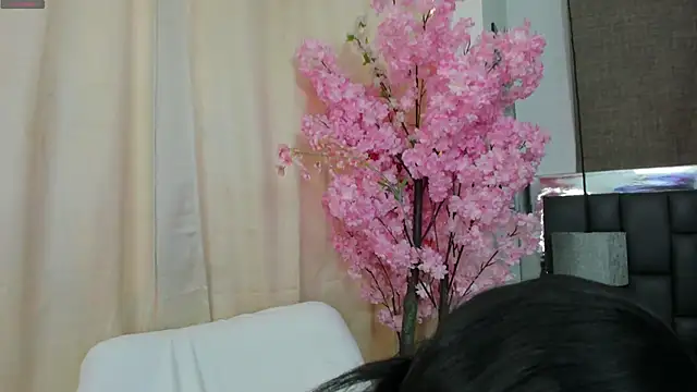 Snapshot of _cat_18 chatting on March 21, 2025, 5:12 pm  cat 18 online show from March 21, 2025, 5:12 pm