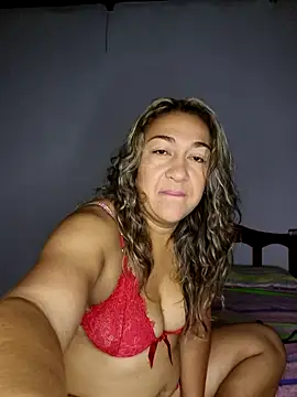 Snapshot of kitty_84 chatting on December 28, 2024, 9:20 am kitty 84 online show from December 28, 2024, 9:20 am