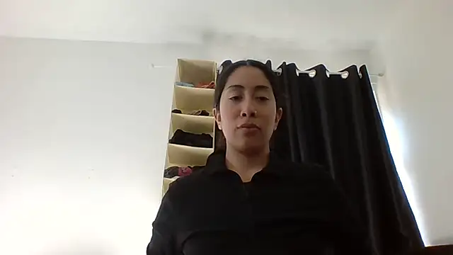 Snapshot of LorenaAnderson chatting on March 4, 2025, 3:15 pm LorenaAnderson online show from March 4, 2025, 3:15 pm