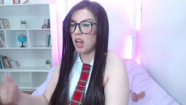 ari rossee online show from January 9, 2025, 4:08 am