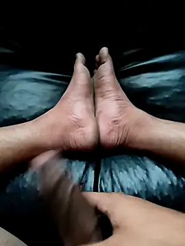 Snapshot of Village_0boy chatting on November 11, 2025, 11:10 am Village 0boy online show from November 11, 2025, 11:10 am