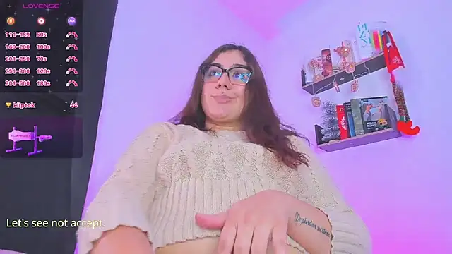 Snapshot of isarhodes_ chatting on December 16, 2024, 11:07 pm isarhodes  online show from December 16, 2024, 11:07 pm