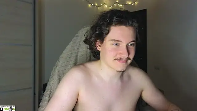 Snapshot of MoreRealAlex chatting on September 24, 2025, 11:35 am MoreRealAlex online show from September 24, 2025, 11:35 am