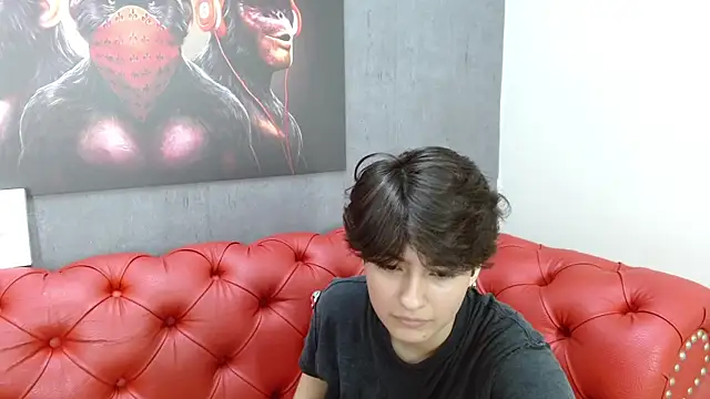 Snapshot of Bryce_Evans chatting on October 29, 2025, 7:37 pm Bryce Evans online show from October 29, 2025, 7:37 pm