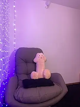 Snapshot of im_anna_ chatting on February 23, 2025, 11:14 pm im anna  online show from February 23, 2025, 11:14 pm