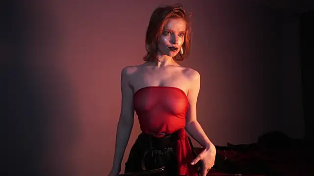 Snapshot of ginger_hugs chatting on March 13, 2025, 10:10 pm ginger hugs online show from March 13, 2025, 10:10 pm