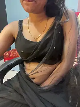 Snapshot of Spicy_sari_girl chatting on January 5, 2025, 4:14 am Spicy sari girl online show from January 5, 2025, 4:14 am