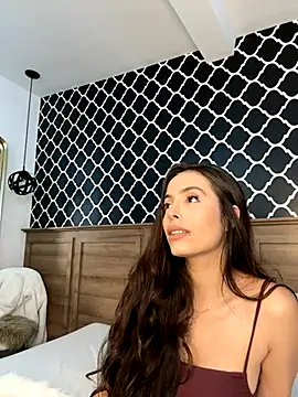 Snapshot of Amber_Rush_ chatting on October 28, 2025, 11:18 pm Amber Rush  online show from October 28, 2025, 11:18 pm