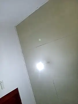 Snapshot of Sexy--queen1 chatting on March 12, 2025, 11:53 am Sexy--queen1 online show from March 12, 2025, 11:53 am