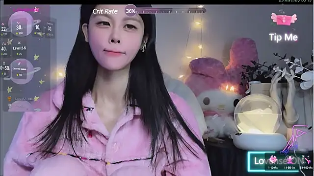 Snapshot of O0_0Q chatting on December 16, 2024, 5:11 pm O0 0Q online show from December 16, 2024, 5:11 pm