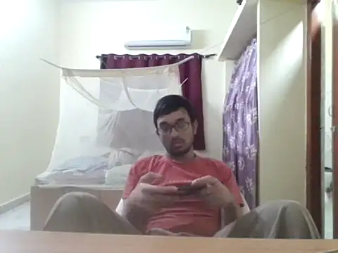 Snapshot of THE_NAKED_BOY chatting on October 2, 2025, 5:47 am THE NAKED BOY online show from October 2, 2025, 5:47 am