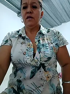 Snapshot of Fulopp15 chatting on March 17, 2025, 1:08 pm Fulopp15 online show from March 17, 2025, 1:08 pm