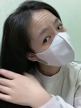 Snapshot of minmin2kk5 chatting on January 18, 2025, 12:46 am minmin2kk5 online show from January 18, 2025, 12:46 am