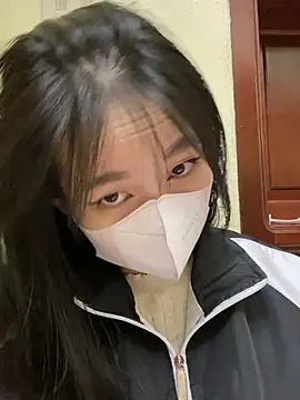 Snapshot of minmin2kk5 chatting on March 18, 2025, 2:26 pm minmin2kk5 online show from March 18, 2025, 2:26 pm