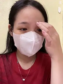 Snapshot of minmin2kk5 chatting on October 5, 2025, 1:42 pm minmin2kk5 online show from October 5, 2025, 1:42 pm