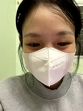 Snapshot of minmin2kk5 chatting on October 22, 2025, 6:35 am minmin2kk5 online show from October 22, 2025, 6:35 am