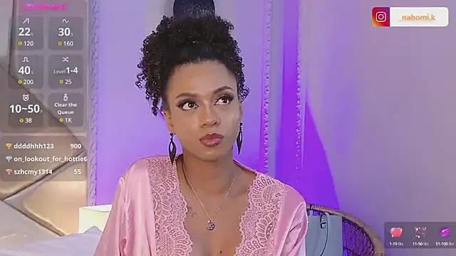 Snapshot of Nahomi_King chatting on January 28, 2025, 7:10 pm Nahomi King online show from January 28, 2025, 7:10 pm