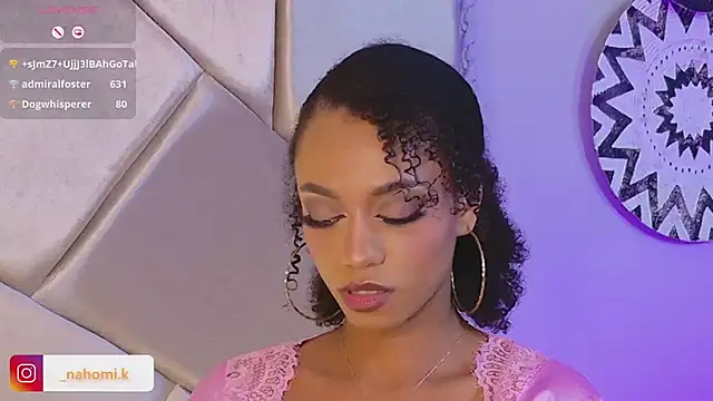 Snapshot of Nahomi_King chatting on February 10, 2025, 4:25 pm Nahomi King online show from February 10, 2025, 4:25 pm