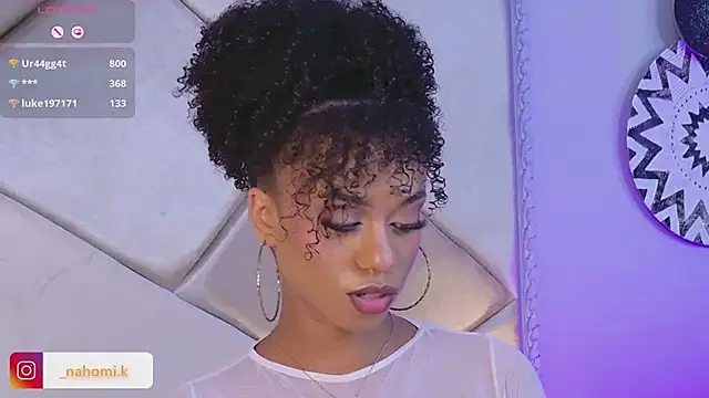 Snapshot of Nahomi_King chatting on February 12, 2025, 7:24 pm Nahomi King online show from February 12, 2025, 7:24 pm