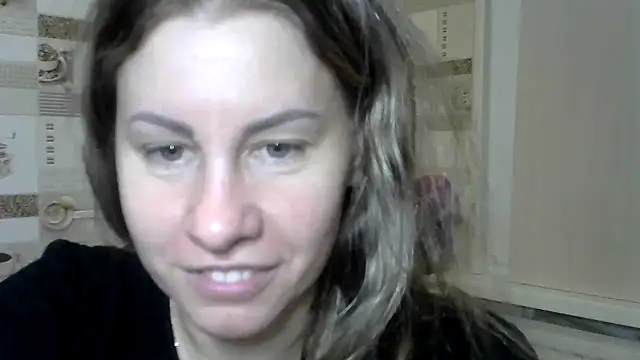 Snapshot of TherestlessKitty chatting on December 13, 2024, 9:57 am TherestlessKitty online show from December 13, 2024, 9:57 am