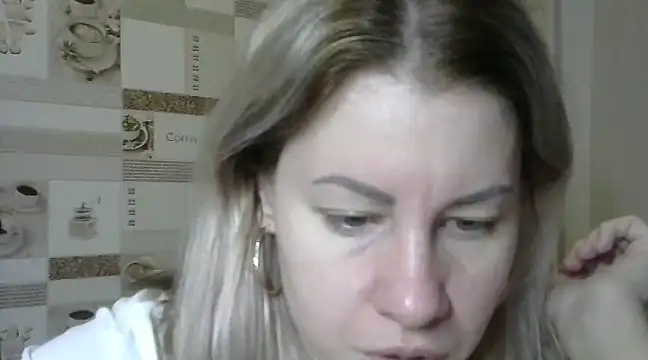 Snapshot of TherestlessKitty chatting on January 13, 2025, 7:00 am TherestlessKitty online show from January 13, 2025, 7:00 am