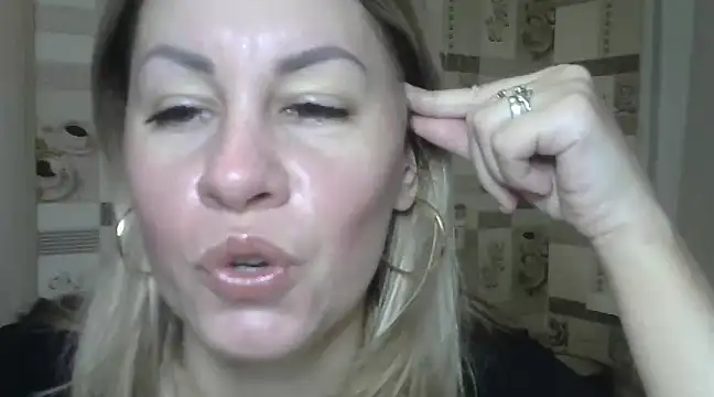 Snapshot of TherestlessKitty chatting on January 19, 2025, 7:57 am TherestlessKitty online show from January 19, 2025, 7:57 am