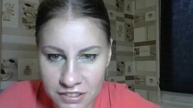 Snapshot of TherestlessKitty chatting on September 22, 2025, 6:04 am TherestlessKitty online show from September 22, 2025, 6:04 am