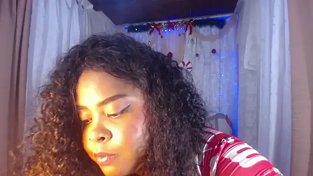 Snapshot of Ana_off_alana chatting on December 4, 2024, 1:25 am Ana off alana online show from December 4, 2024, 1:25 am
