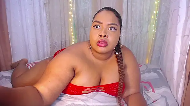 Snapshot of Ana_off_alana chatting on February 11, 2025, 12:28 am Ana off alana online show from February 11, 2025, 12:28 am