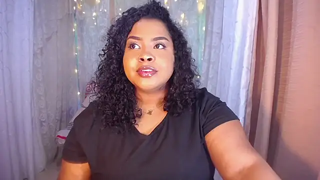 Snapshot of Ana_off_alana chatting on March 4, 2025, 10:27 pm Ana off alana online show from March 4, 2025, 10:27 pm