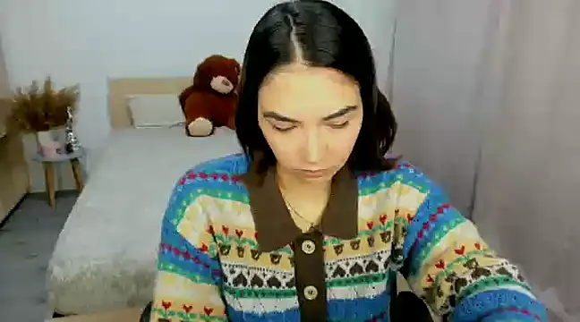 Snapshot of Alexa_Dolly12 chatting on December 11, 2024, 5:32 am Alexa Dolly12 online show from December 11, 2024, 5:32 am