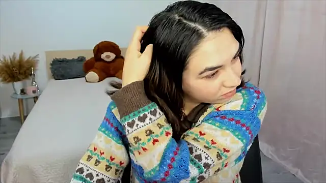 Snapshot of Alexa_Dolly12 chatting on February 17, 2025, 9:13 am Alexa Dolly12 online show from February 17, 2025, 9:13 am