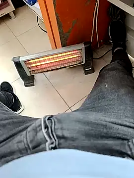 Snapshot of fatih1111 chatting on February 15, 2025, 6:33 am fatih1111 online show from February 15, 2025, 6:33 am