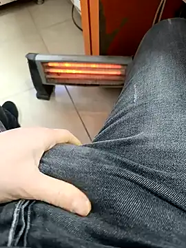 Snapshot of fatih1111 chatting on February 23, 2025, 9:00 am fatih1111 online show from February 23, 2025, 9:00 am