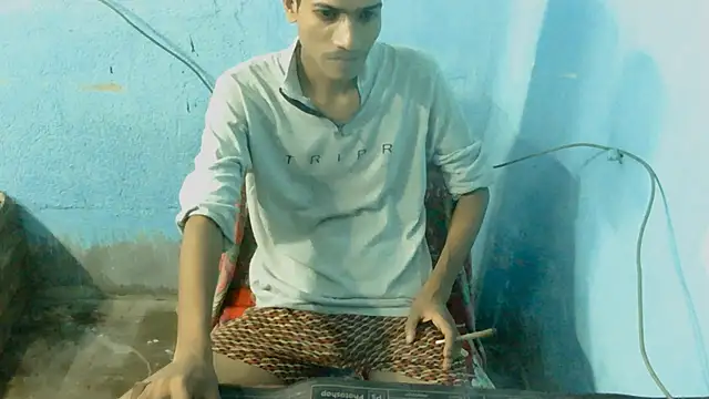 Snapshot of Alex_Suman25 chatting on September 30, 2025, 5:07 pm Alex Suman25 online show from September 30, 2025, 5:07 pm