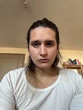 Snapshot of luluphoenix00 chatting on November 1, 2025, 2:41 pm luluphoenix00 online show from November 1, 2025, 2:41 pm