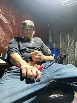 Snapshot of joeycbigcock chatting on February 26, 2025, 4:03 pm joeycbigcock online show from February 26, 2025, 4:03 pm