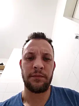 Snapshot of Chriso0007 chatting on October 22, 2025, 1:28 am Chriso0007 online show from October 22, 2025, 1:28 am