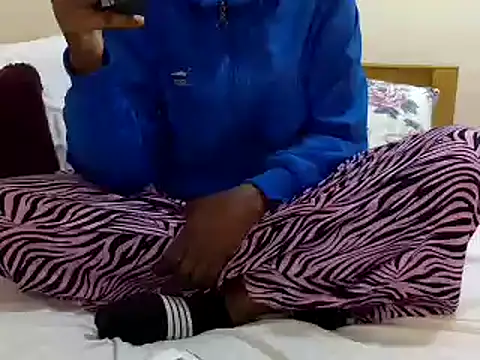 Snapshot of Sexy_megg chatting on March 18, 2025, 4:58 am Sexy megg online show from March 18, 2025, 4:58 am