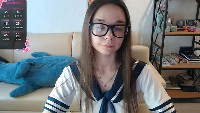 Snapshot of Amarieni chatting on December 19, 2024, 11:18 am Amarieni online show from December 19, 2024, 11:18 am