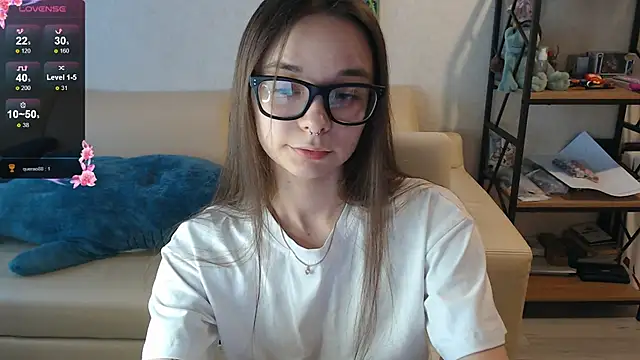 Snapshot of Amarieni chatting on December 20, 2024, 9:11 am Amarieni online show from December 20, 2024, 9:11 am