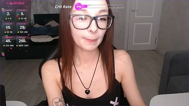 Snapshot of Amarieni chatting on September 23, 2025, 11:35 am Amarieni online show from September 23, 2025, 11:35 am