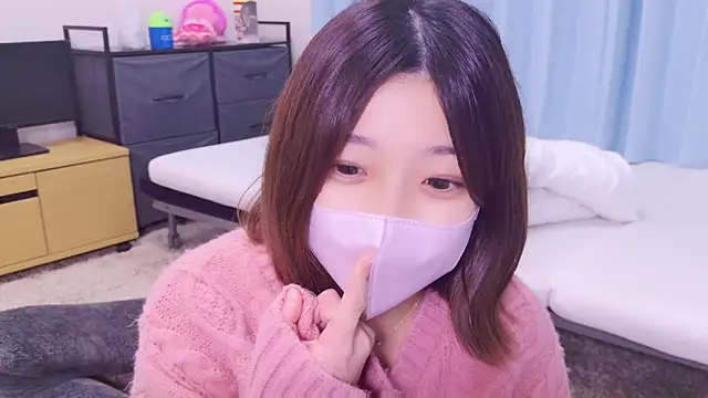 Snapshot of HaruruHappy chatting on January 12, 2025, 12:01 pm HaruruHappy online show from January 12, 2025, 12:01 pm