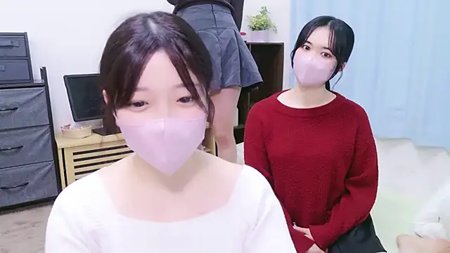 Snapshot of HaruruHappy chatting on March 13, 2025, 2:44 pm HaruruHappy online show from March 13, 2025, 2:44 pm