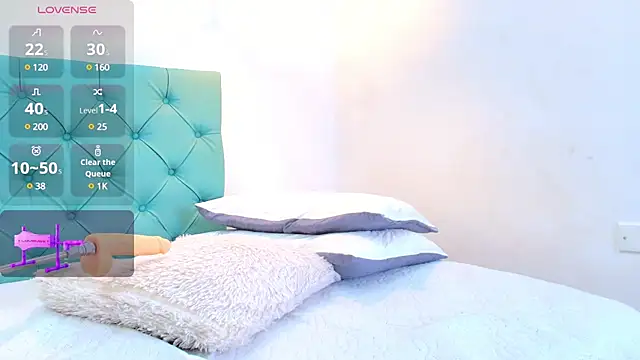 Snapshot of Tinny_and_Candy chatting on January 23, 2025, 1:45 pm Tinny and Candy online show from January 23, 2025, 1:45 pm