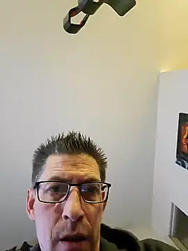 Snapshot of fred134969 chatting on February 2, 2025, 5:21 am fred134969 online show from February 2, 2025, 5:21 am