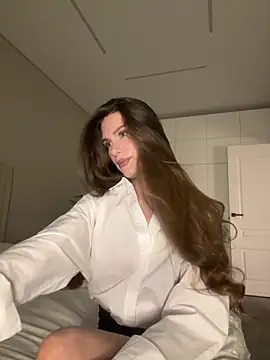 Snapshot of WildOrchid chatting on October 2, 2025, 8:16 pm WildOrchid online show from October 2, 2025, 8:16 pm