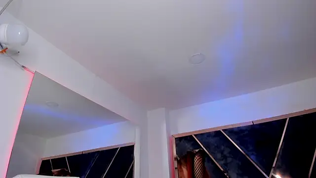 Snapshot of ChloeConnorr chatting on January 7, 2025, 10:08 pm ChloeConnorr online show from January 7, 2025, 10:08 pm