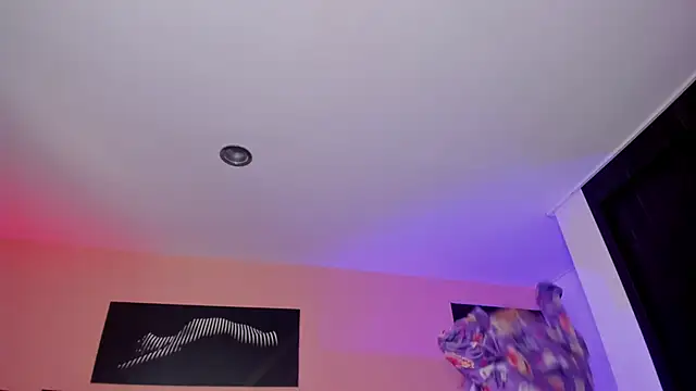 Snapshot of ChloeConnorr chatting on March 19, 2025, 8:12 am ChloeConnorr online show from March 19, 2025, 8:12 am