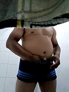 Snapshot of Riatatuil chatting on October 4, 2025, 9:18 am Riatatuil online show from October 4, 2025, 9:18 am